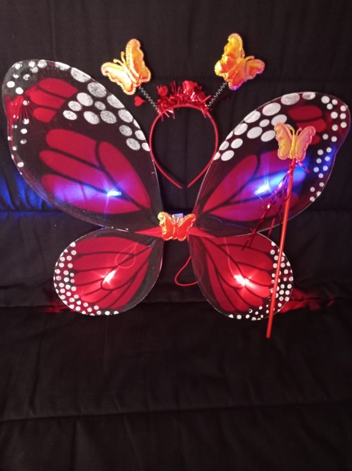 Déguisement papillon rouge et accessoires 3-6ans - photo numéro 3
