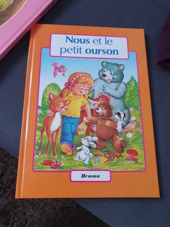 Livre nous et le petit ourson