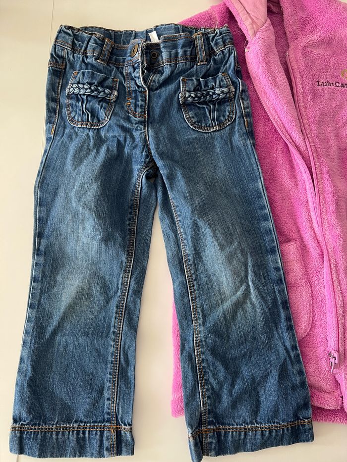 Jean et gilet long fille 3 ans - photo numéro 3