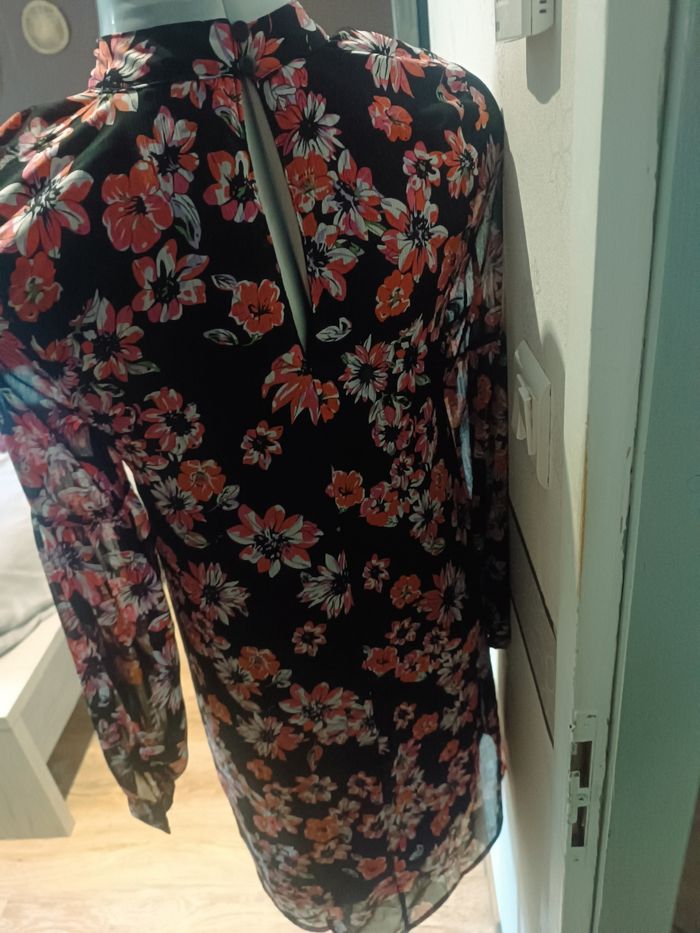 Robe femme t 38 - photo numéro 10