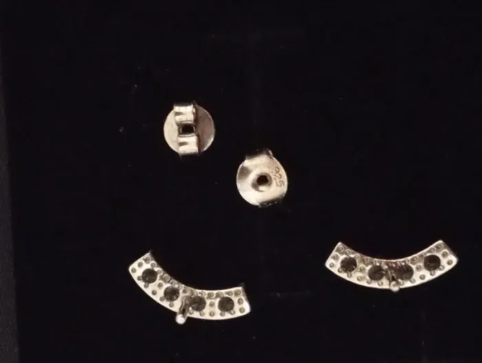 Boucles d'oreilles Demi lune 🌙 - photo numéro 3