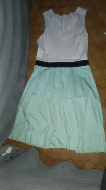 Robe camaieu jamais porté