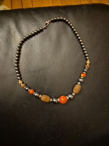 collier ras de cou perle hématite