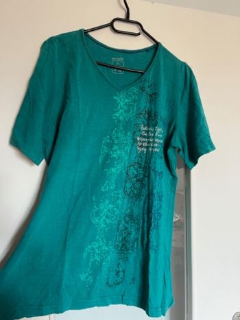 Tee shirt avec motif