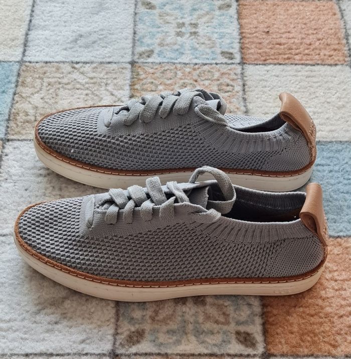 Chaussures sneakers Ugg