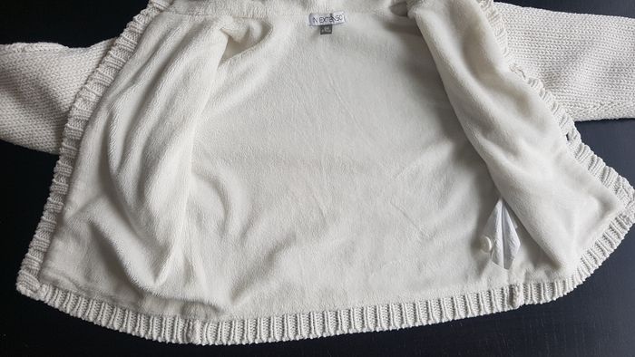 Gilet blanc 6 mois - photo numéro 4