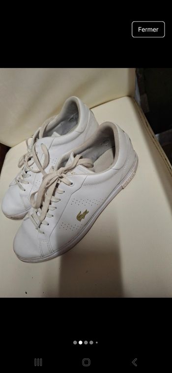 Lacoste 
Taille 42