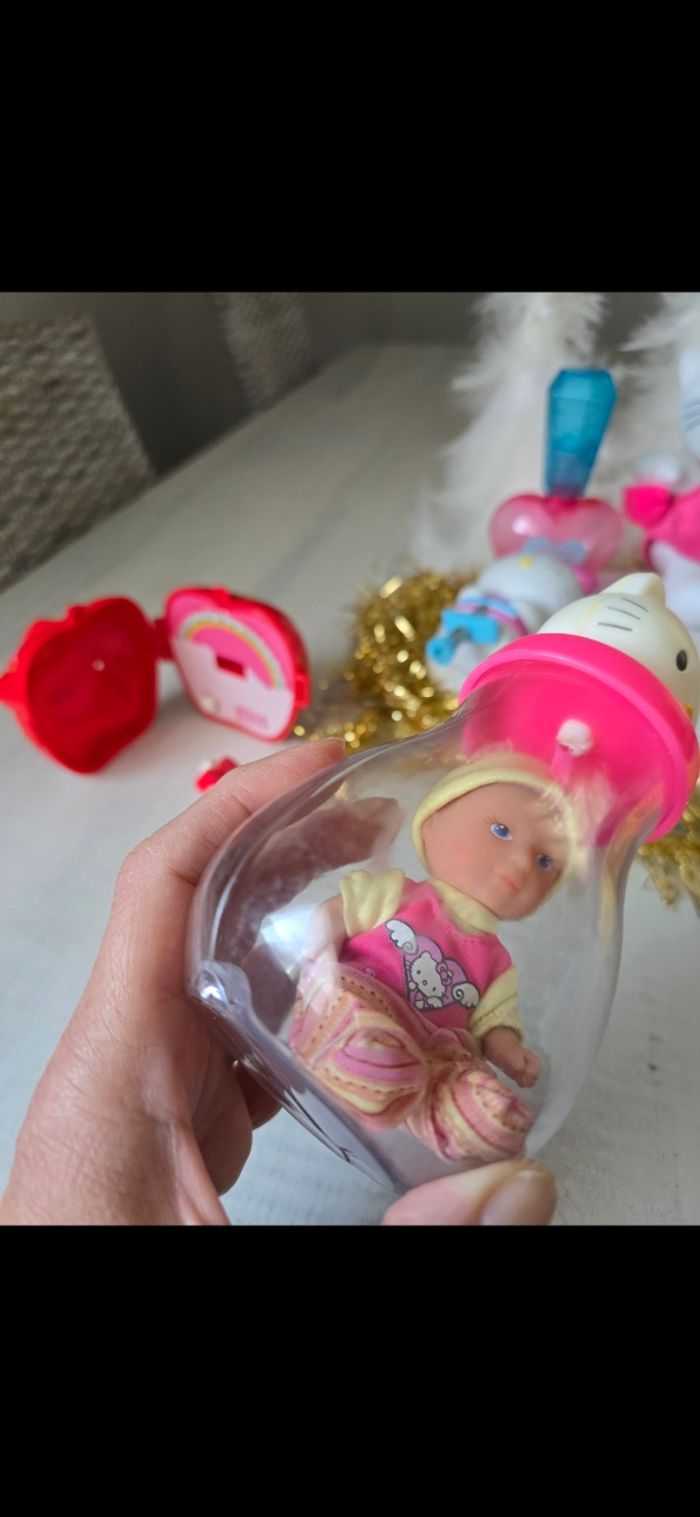 Peluche Hello Kitty et accessoires - photo numéro 3