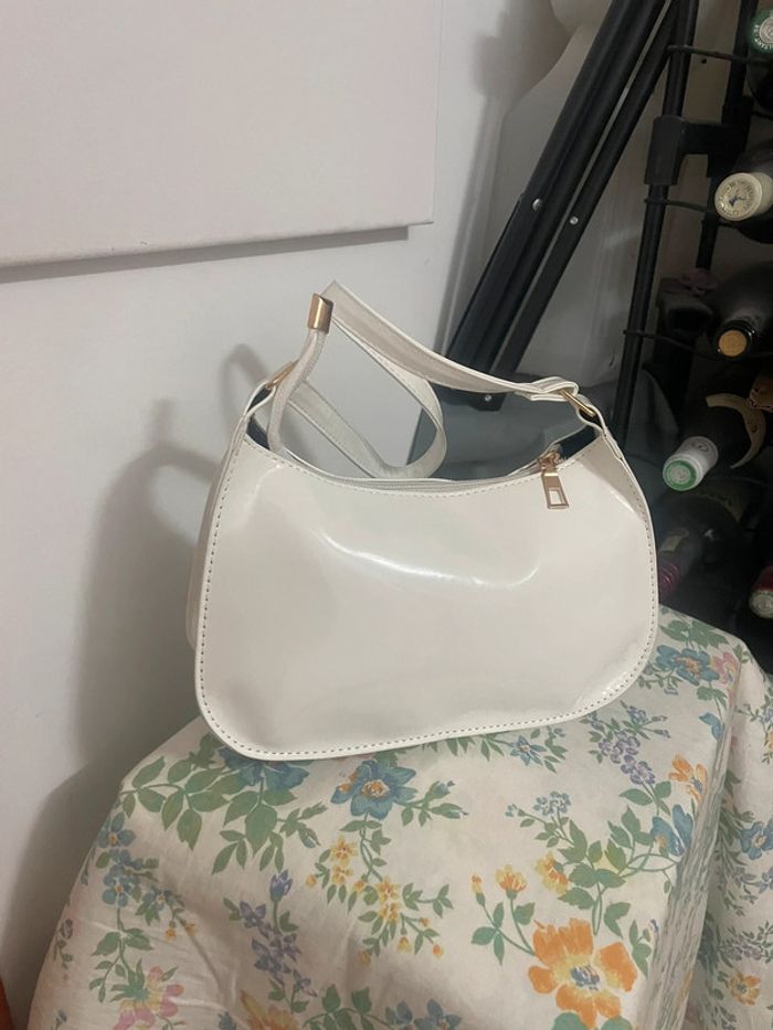 🌷🌷Sac À Bandoulière Brillant  blanc Sac À La Mode,  En Cuir synthétique Verni, - photo numéro 4