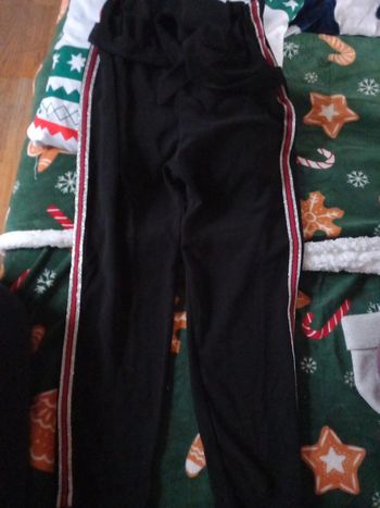 Pantalon taille 12ans 146/152cm kiabi paillette