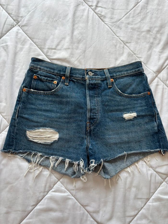 Short Levi’s 501 mini court bleu frange effiloché – taille haute style destroy Levi’s Premium L/40 - photo numéro 2