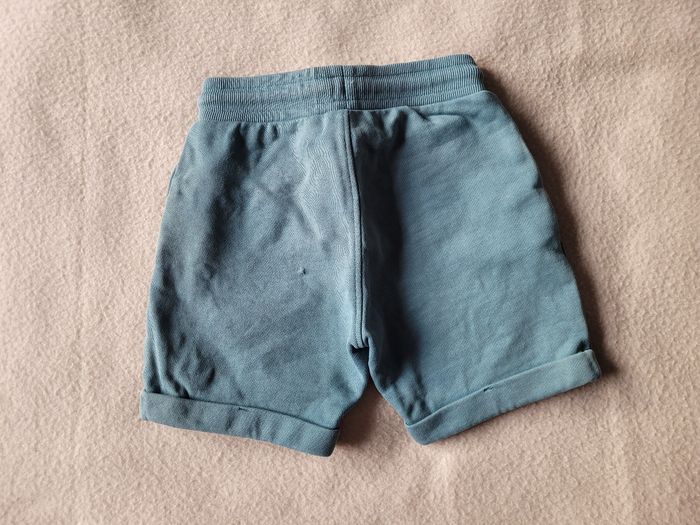 Short tape à l'oeil 3 ans 96 cm - photo numéro 2