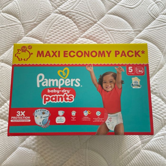 Couches Pampers pants taille 5