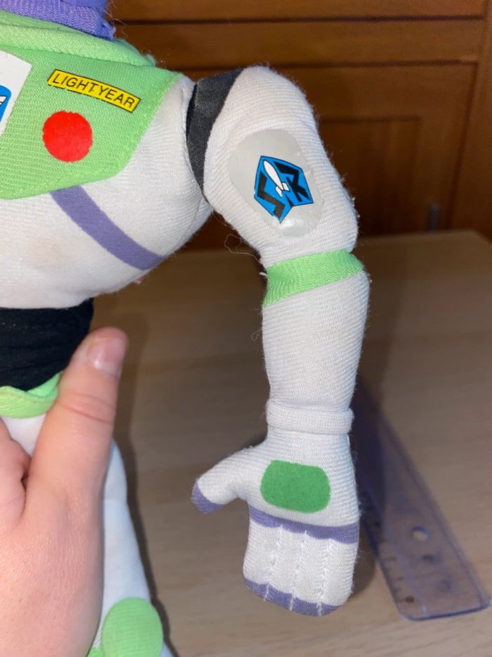 Peluche poupée disney pixar buzz éclair lightyear - photo numéro 4