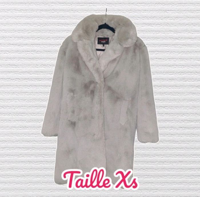 🩶 Manteau en fausse fourrure grise effet brillant taille xs. - photo numéro 2