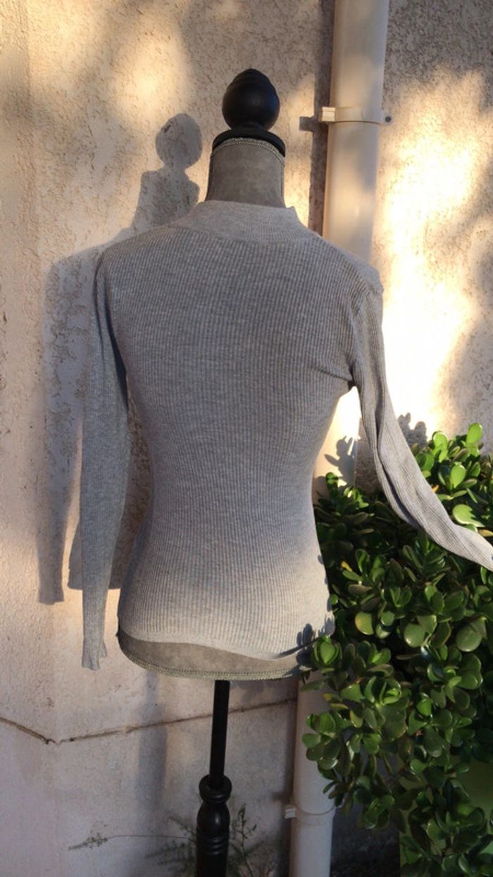 Pull Jennyfer taille M - photo numéro 3