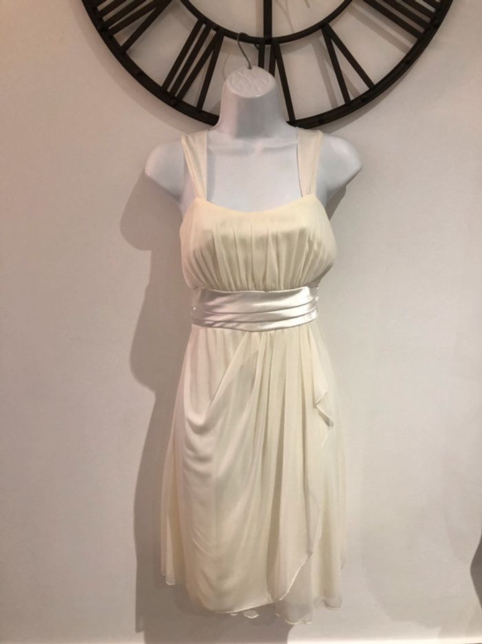 Robe cocktail crème