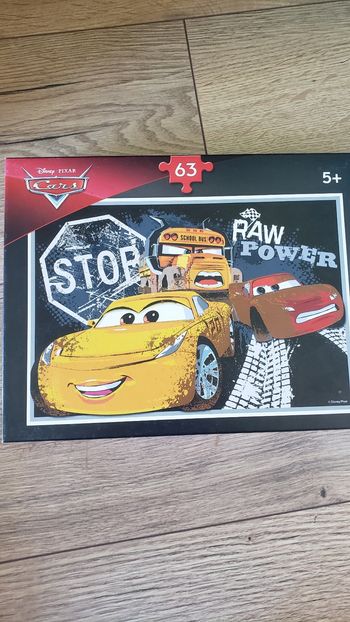 Puzzle Cars 63 pièces