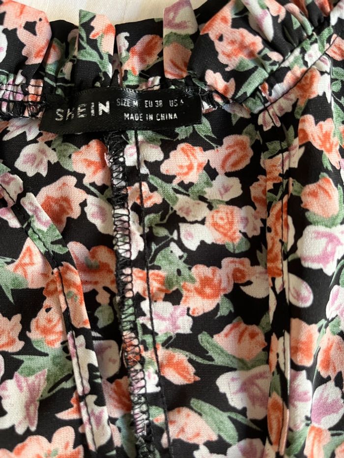 Blouse fleur 🌸 taille M - photo numéro 2
