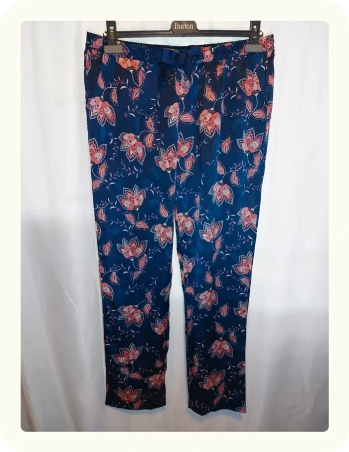 Pantalon léger à fleurs Etam