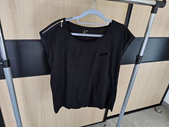 Tee-shirt taille 4 antonelle 