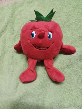 Peluche tomate