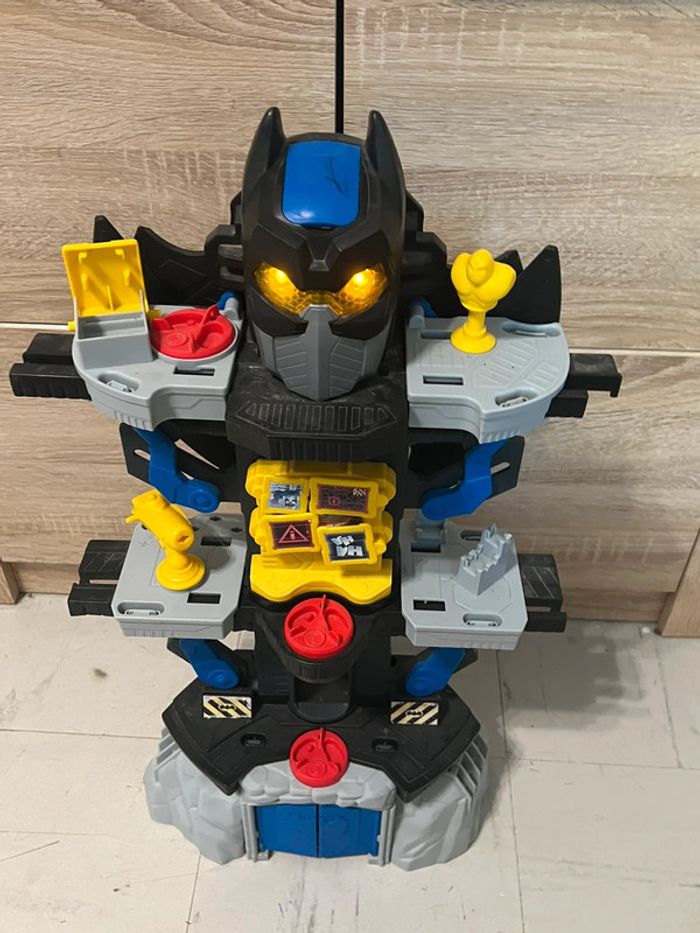 Imaginext DC super friends batcave transformable - photo numéro 5