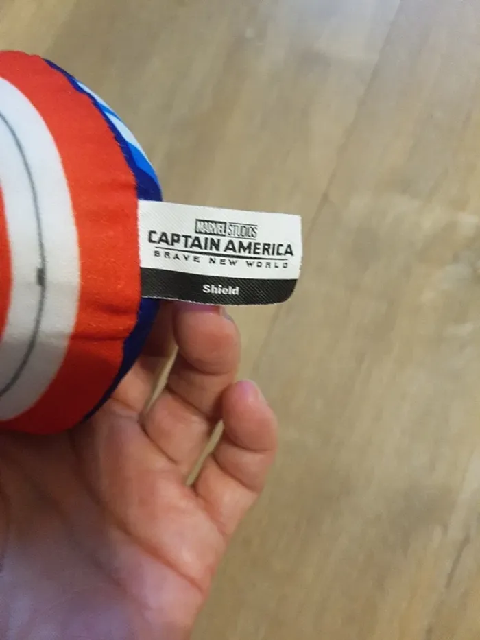 Peluche bouclier Captain America - photo numéro 3
