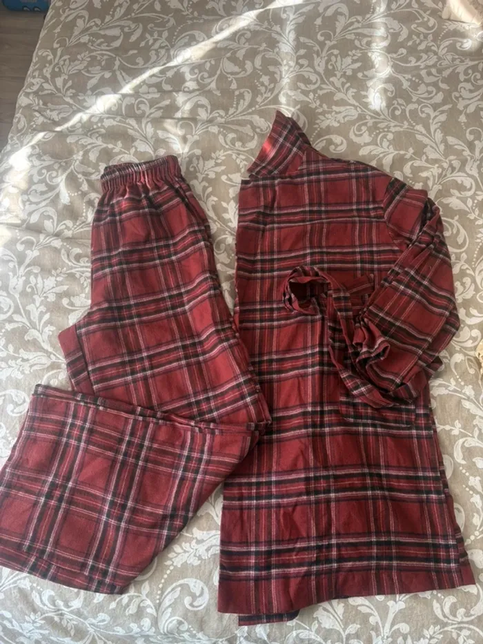 Pyjama taille M - photo numéro 2