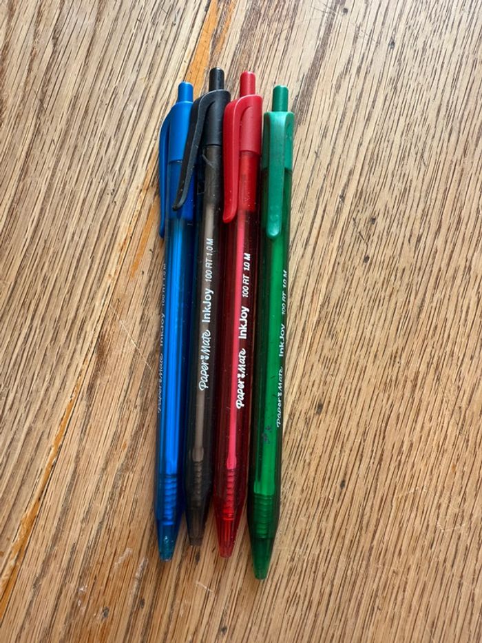 4 stylos paper mate noir bleu vert rouge