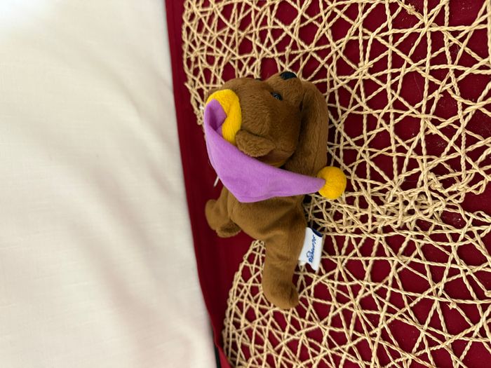 Doudou Ours brun marron couché Bonnet mauve POMMETTE - photo numéro 4