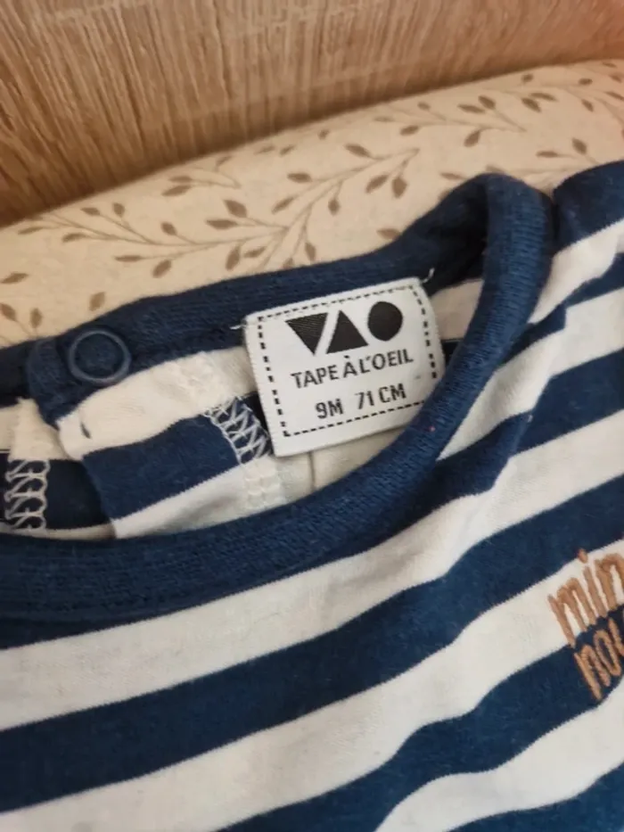 Lot vêtements manches longues 9 mois - photo numéro 3