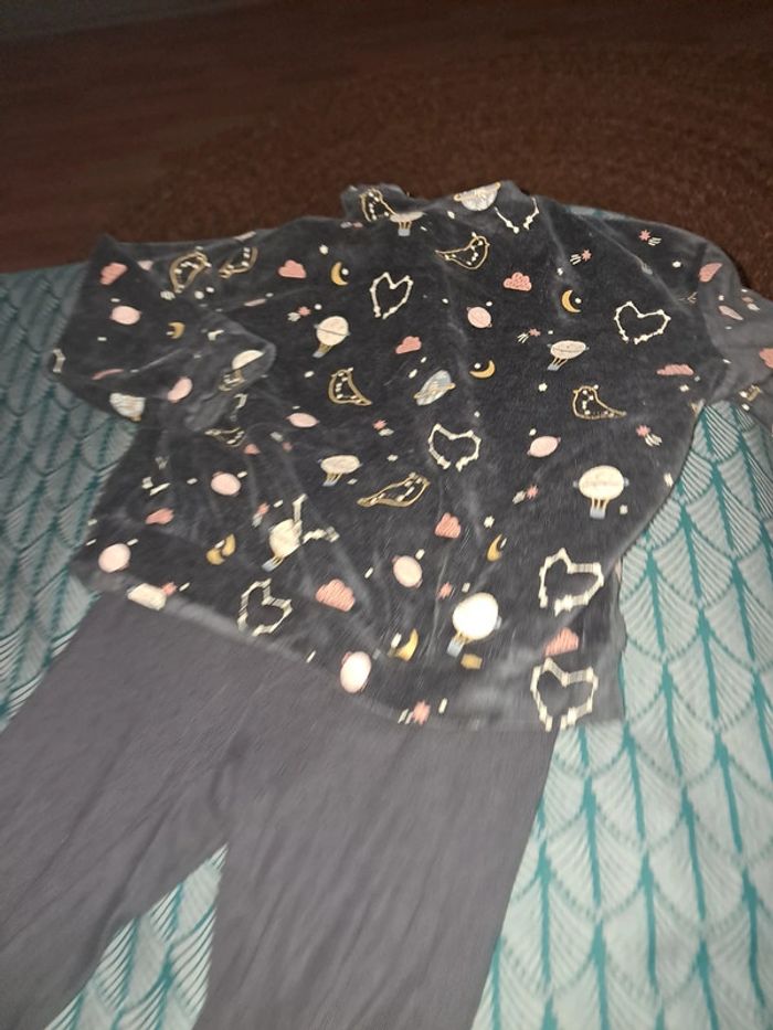 Pyjama Kiabi 36 mois velours bas plus léger - photo numéro 2