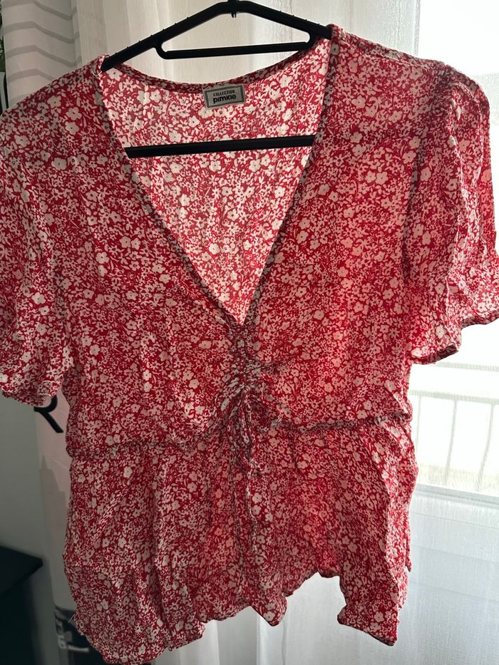 Haut Pimkie - Taille M - Rouge à motifs fleurs blanches
