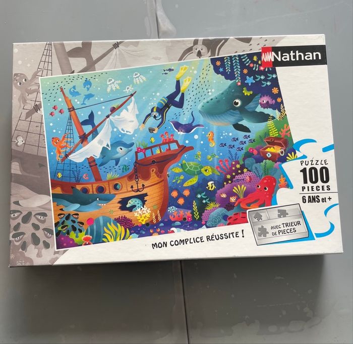 Puzzles Nathan fond de mer et Clementoni  de Disney Pirates et Princesses Très bon état - photo numéro 9