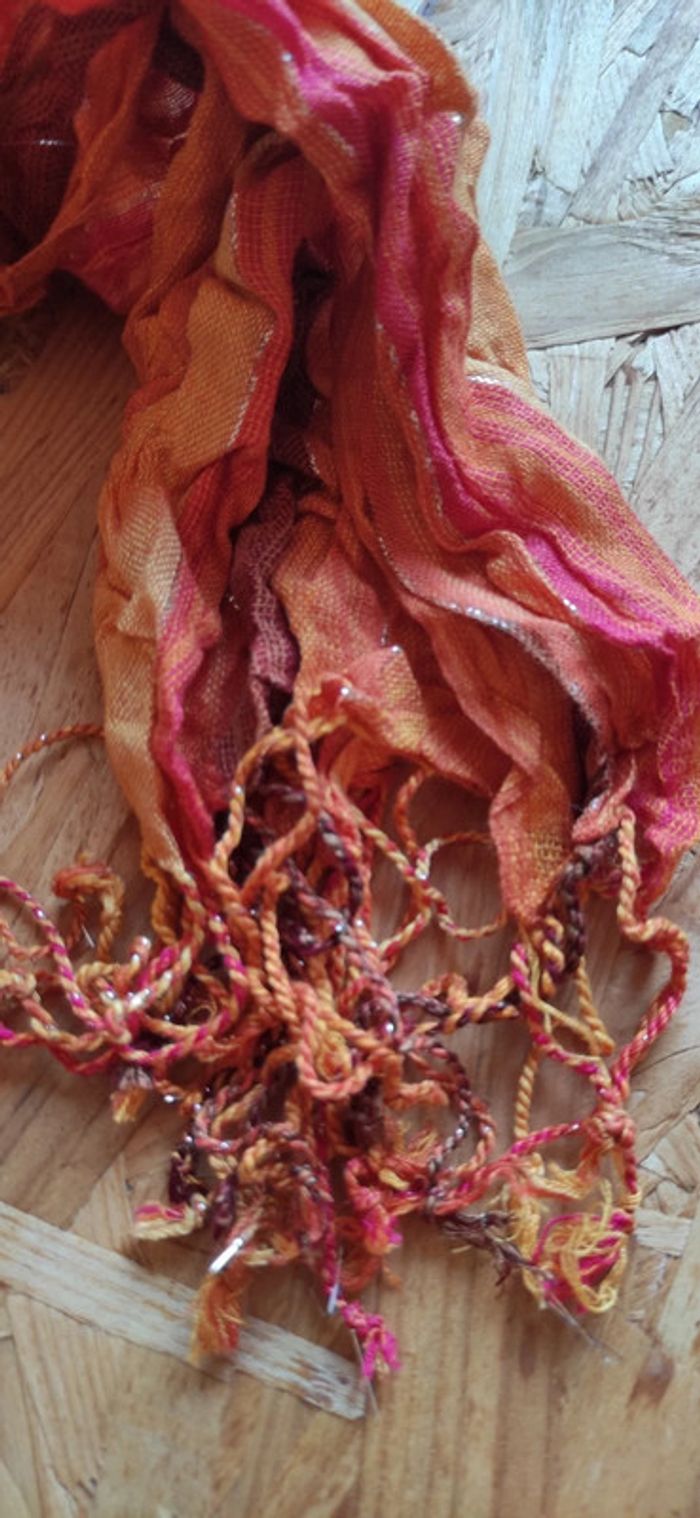 Foulard orange - photo numéro 2