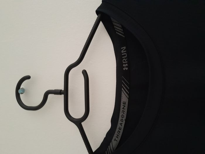 T - Shirt  Under Armour - photo numéro 2