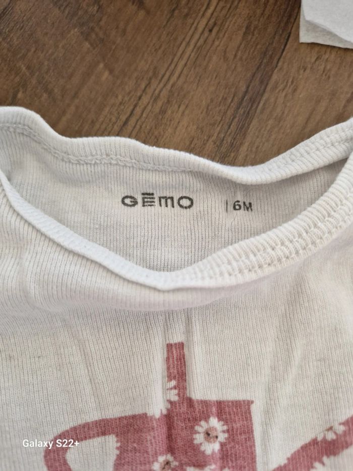 Body 6 mois - photo numéro 3