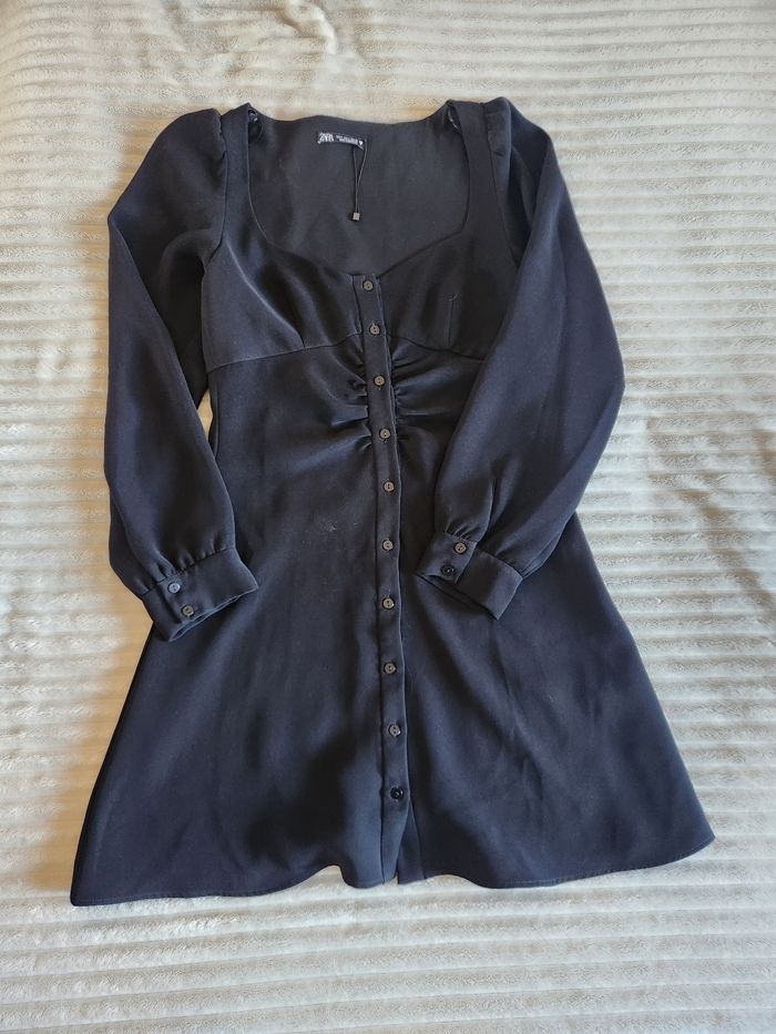 Robe noire Zara manches longues – Taille S – Boutonnée - photo numéro 7