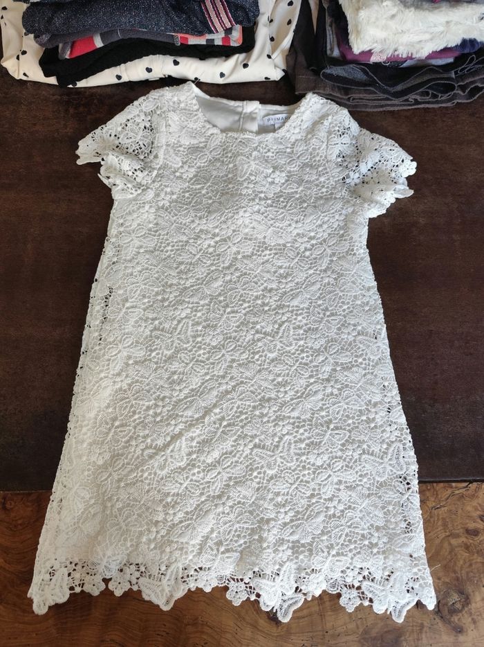 Lot vêtements fille 4 ans hiver manteau robes tee shirts - photo numéro 6