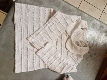 Sweat blanc fille très non état