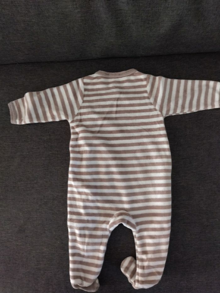 Pyjama Petit Kimbaloo taille 1 mois - photo numéro 3