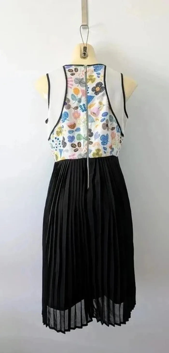 Robe plissée - Victorio & Lucchino - taille 3 - photo numéro 3