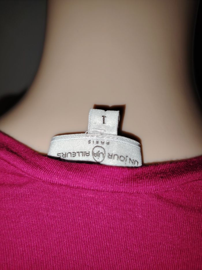 Tee shirt divine parisienne un jour ailleurs taille 1 - photo numéro 5