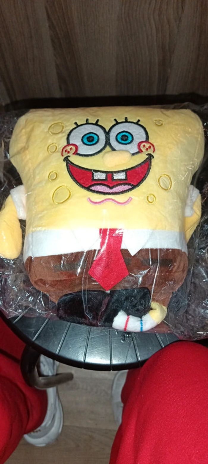 Peluche Bob l éponge