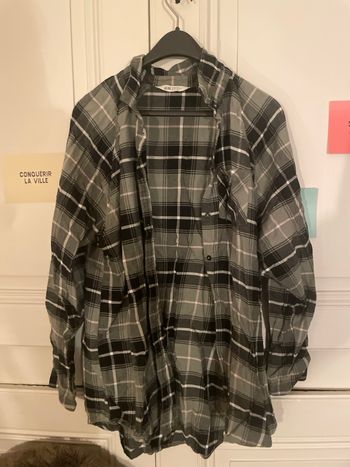 Longue chemise à carreaux kaki