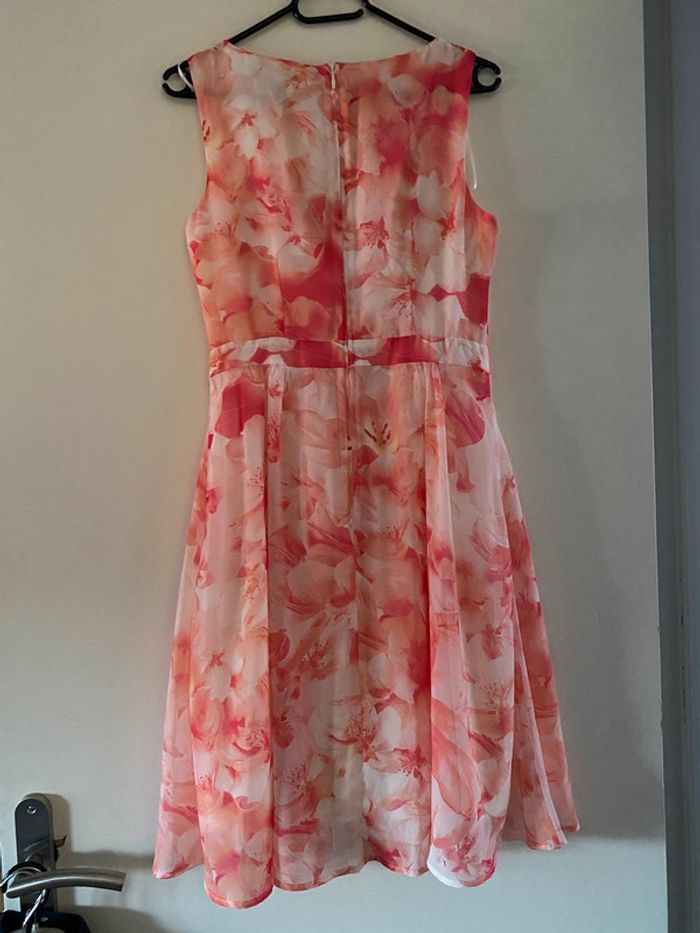Robe fleurie en polyester Orsay Taille 38 - photo numéro 2