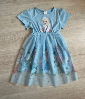 Jolie robe Reines des Neiges 5 ans