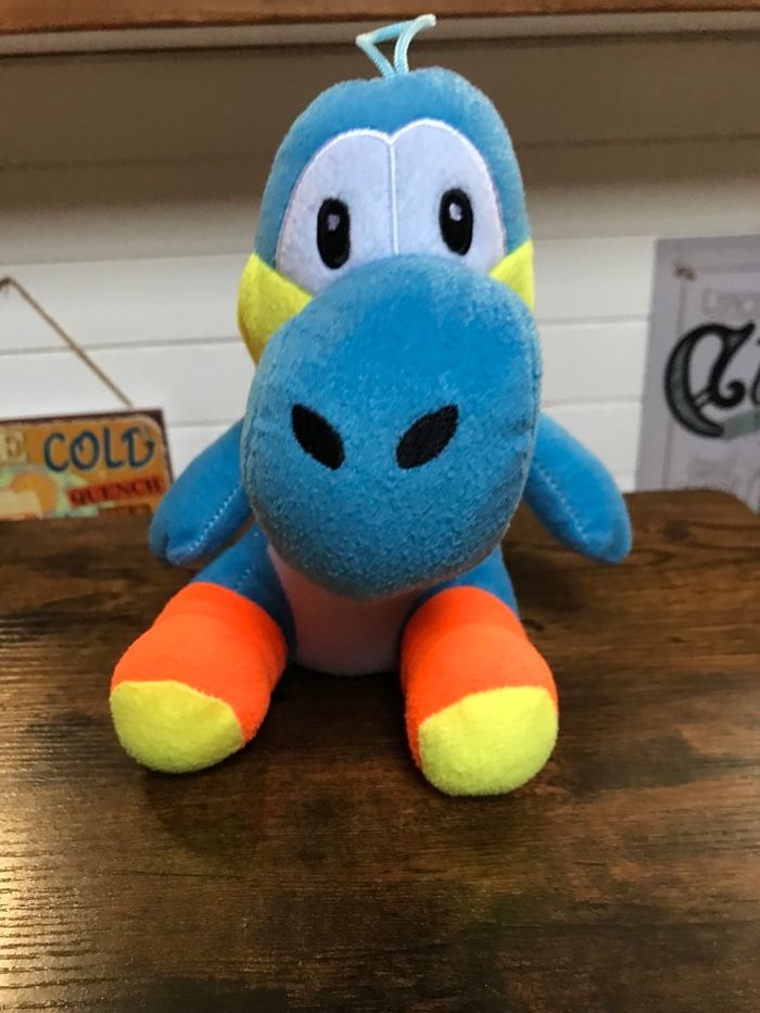 Peluche, doudou Super Mario Yoshi bleu