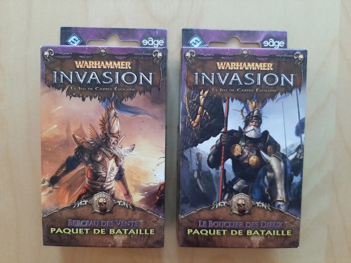 Warhammer Invasion - lot 2 decks neufs en français UBIJCW32 et UBIJCW34